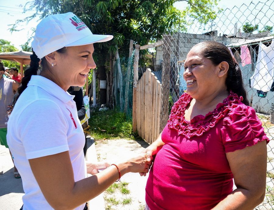 Apoyará Arlet Mólgora acciones de vivienda en Othón P. Blanco