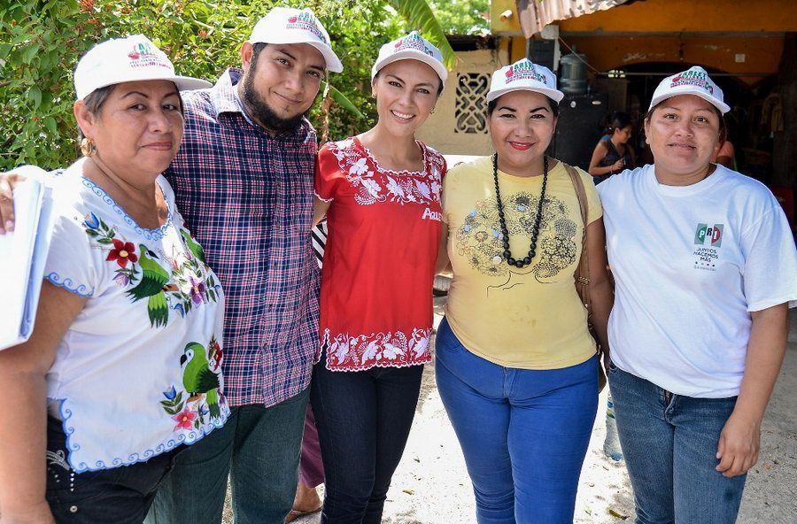 Más empleo y comunidades más seguras en OPB, promete Arlet Mólgora