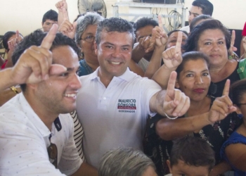 Mauricio Góngora comprometido con Quintana Roo