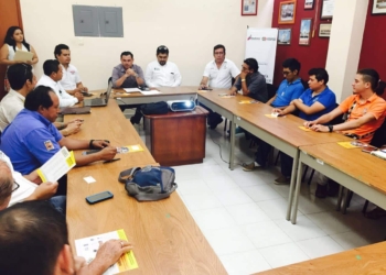 Capacitan a empresarios en ahorro de energía