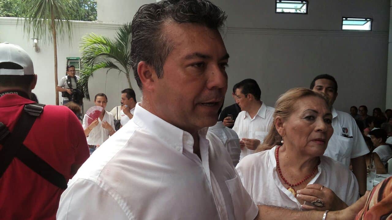 Vamos por un debate de propuestas, sin denostaciones: Mauricio Góngora