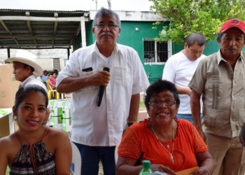 Bacalar para bacalarenses, exigen ejidatarios a Zetina Aguiluz