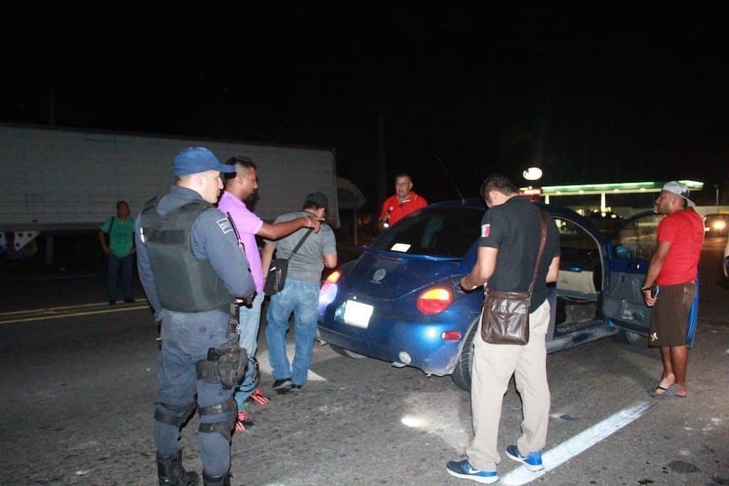 Asaltantes ponen a chambear a corporaciones policiales