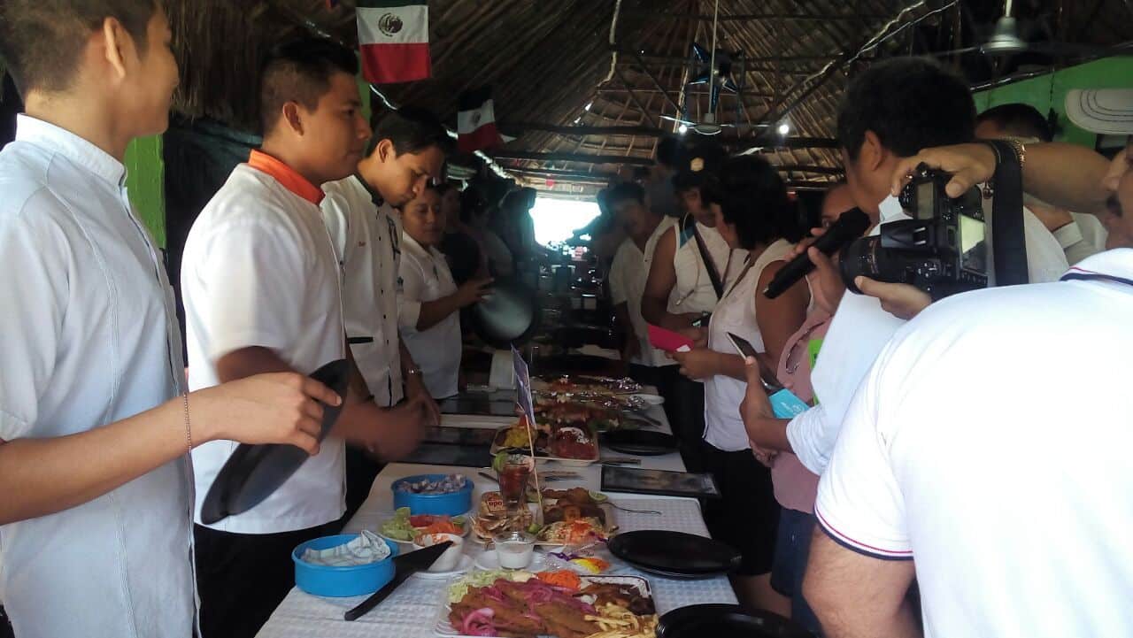 Calderitas abre sus puertas a Centroamérica