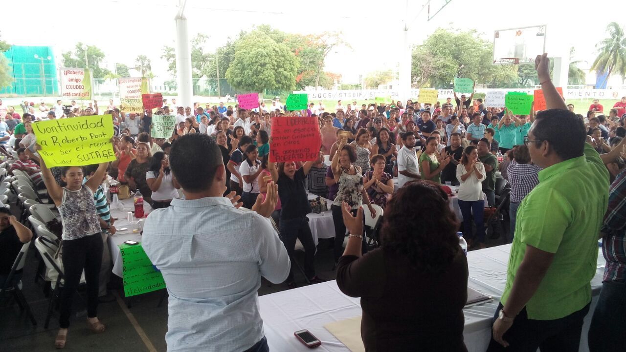 Continuará Roberto Poot al frente del SUTAGE
