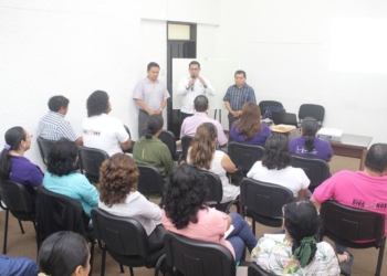 IEQROO imparte curso sobre la ley general de contabilidad gubernamental