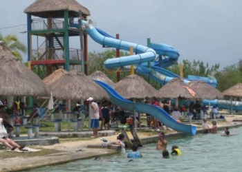 Conflictos magisteriales arrojan pérdidas en turismo para Bacalar