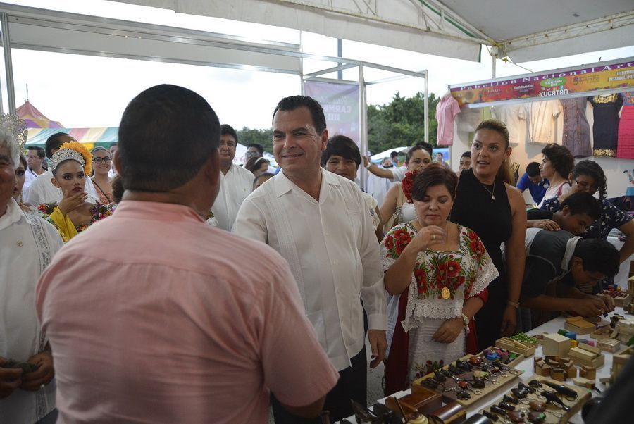 Inicia Feria del Carmen 2016