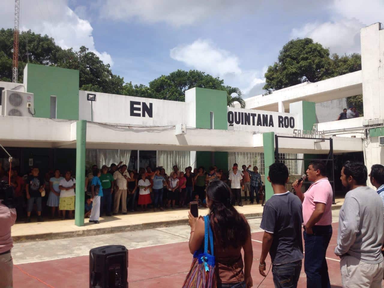 Campesinos manifiestan su enojo contra la Sagarpa