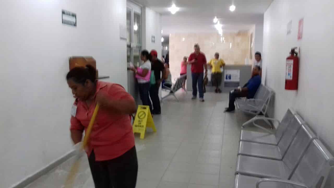 Desalojo con olor a “chile habanero” en la Clínica del ISSSTE