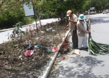 Refuerzan acciones ante lluvias en Solidaridad