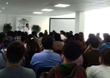 Dará UQROO otro chance a quienes no han concluido sus carreras