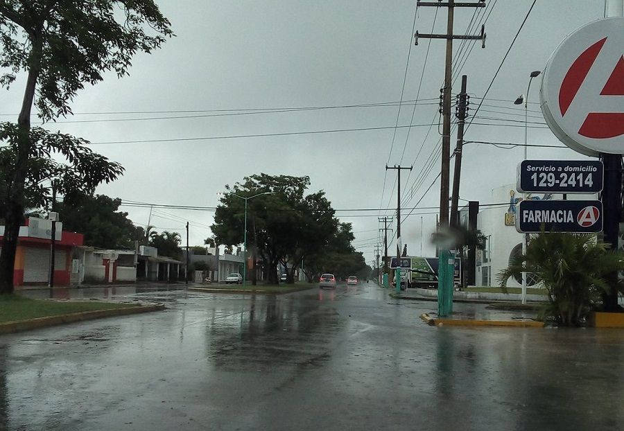 “Earl” ya no es huracán, se degrada a Tormenta Tropical a su paso por Belice