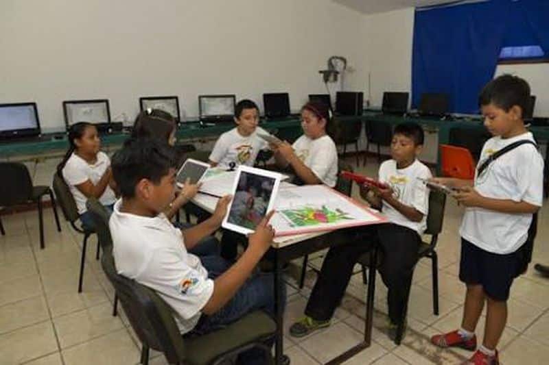 Sin «Tablets» estudiantes de Quintana Roo