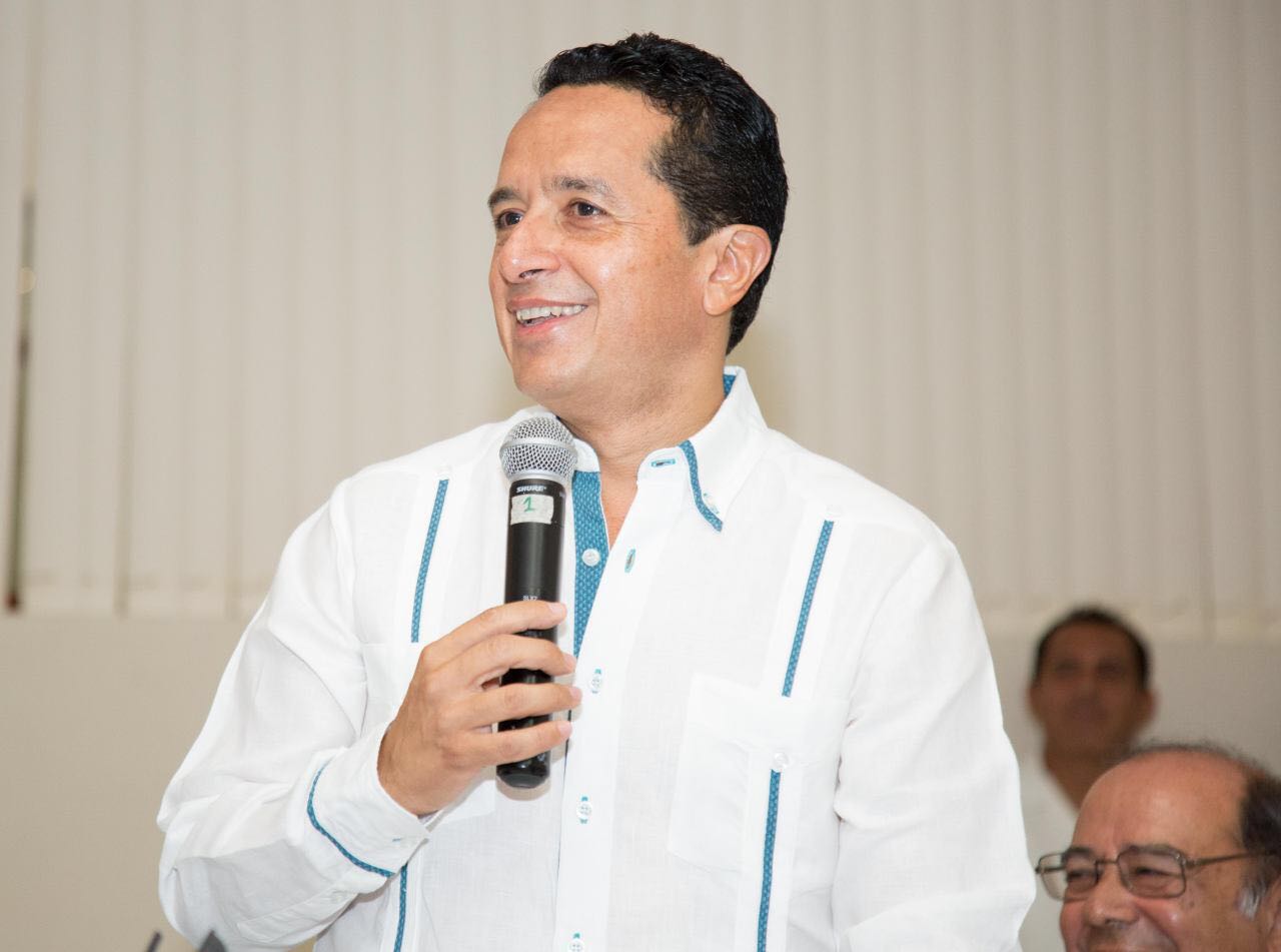 Carlos Joaquín, con boleto a Los Pinos