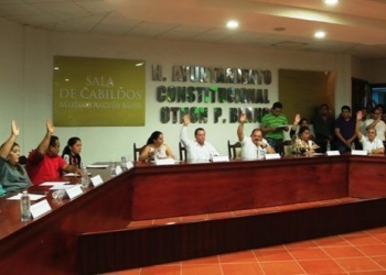 Regidores de OPB amenazan con boicotear toma de protesta de Luis Torres