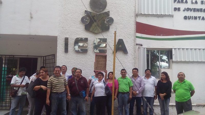Trabajadores del IEEA reclaman Bono Sexenal