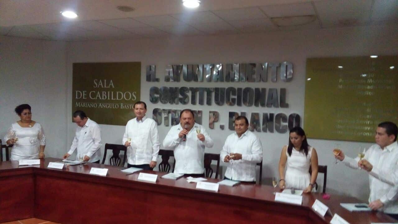 Abuxapqui culpa a Roberto Borge de no poder cumplir a los othonenses