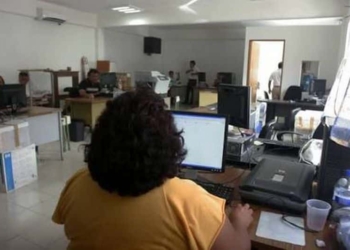 Empleados del ayuntamiento exigirán bono al alcalde Abuxapqui
