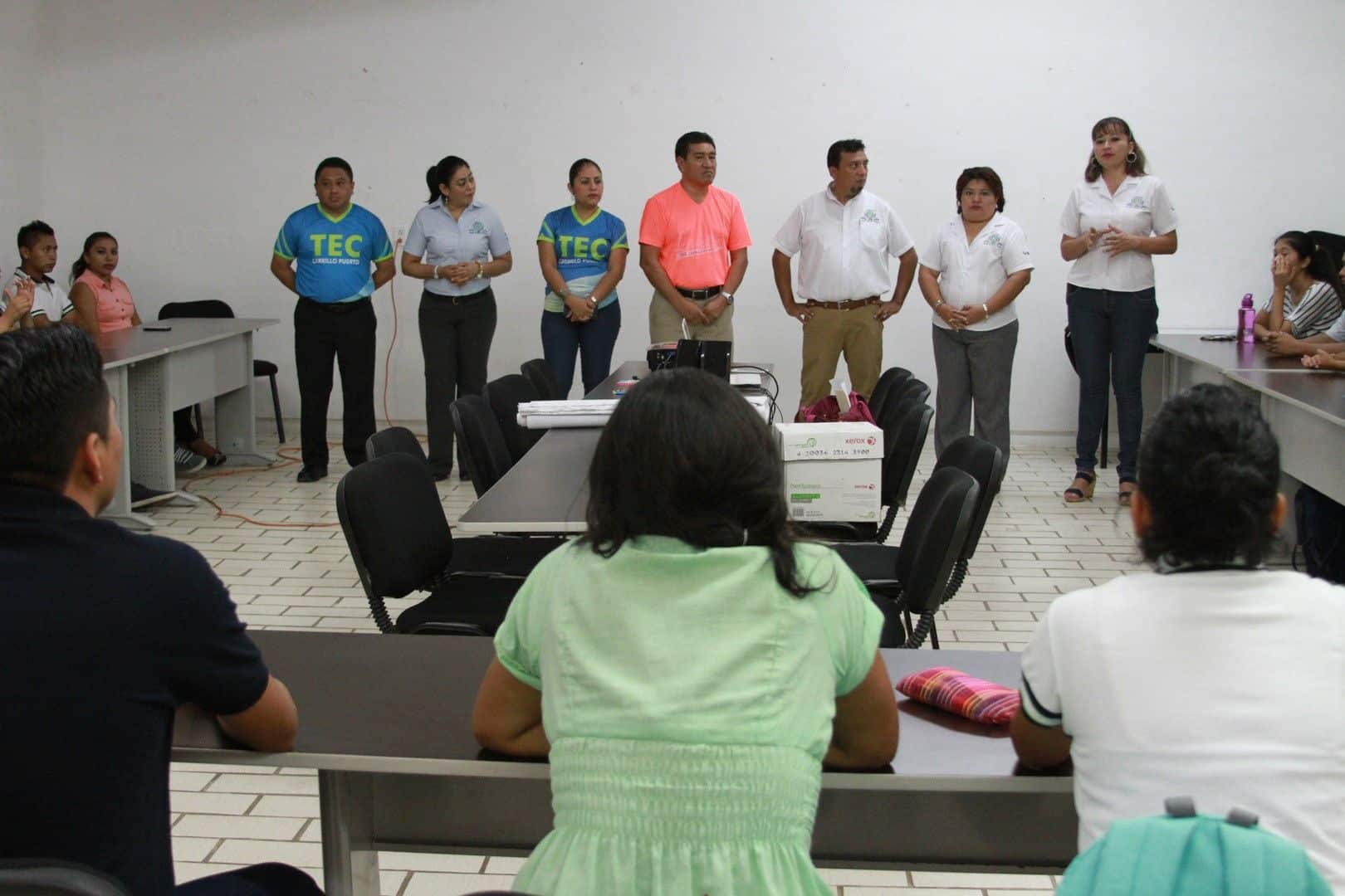 Fomentan emprendedurismo entre estudiantes de nivel superior