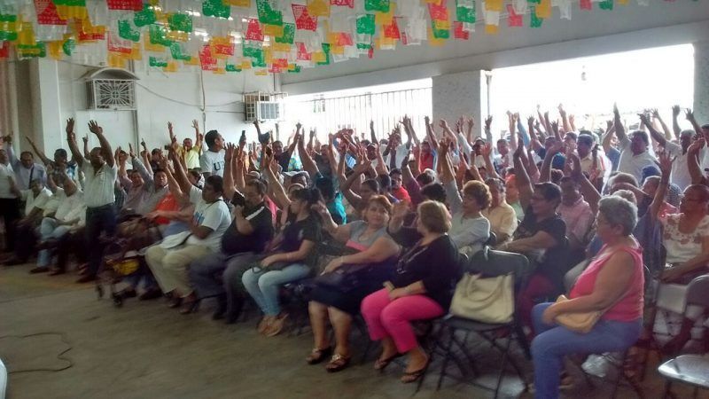Destierran al Catrín del SUCHAA; taxistas nombran interino a Sergio Cetina
