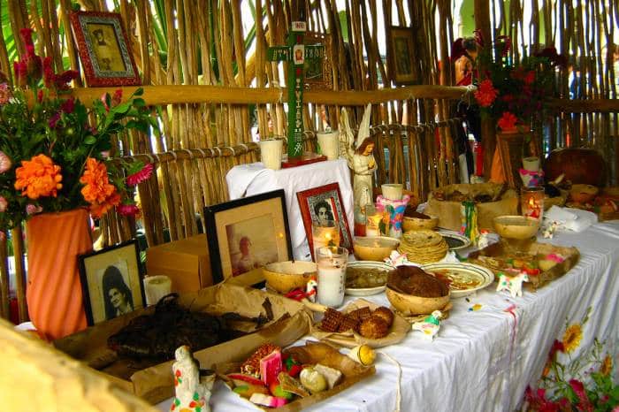 Organiza Ayuntamiento celebración del día de muertos
