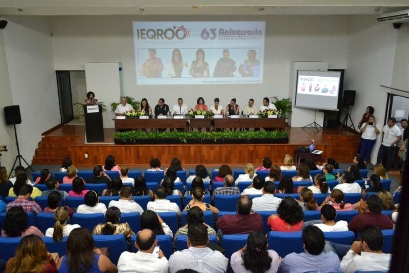 Celebra Ieqroo 63 Aniversario del voto de la mujer en México