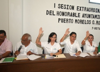Adecua cabildo de Puerto Morelos reglamento a la nueva estructura organizacional
