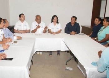 El compromiso con familias de Puerto Morelos de otorgarles certeza jurídica: Laura Fernández