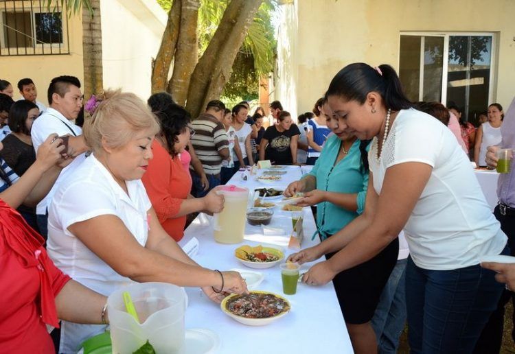 Conmemora el DIF  en la Zona Maya el Día Mundial de la Alimentación