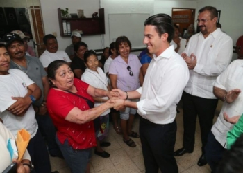 Garantiza Remberto Estrada compromiso y  eficiencia del ayuntamiento al servicio de la ciudadanía