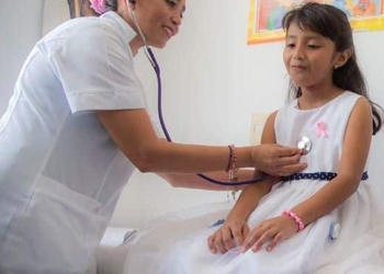 Salud, rubro prioritario del gobierno de Laura Fernández