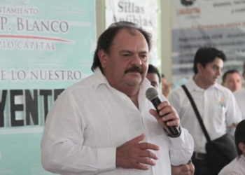 Administración de Abuxapqui también voló por VIP SAESA