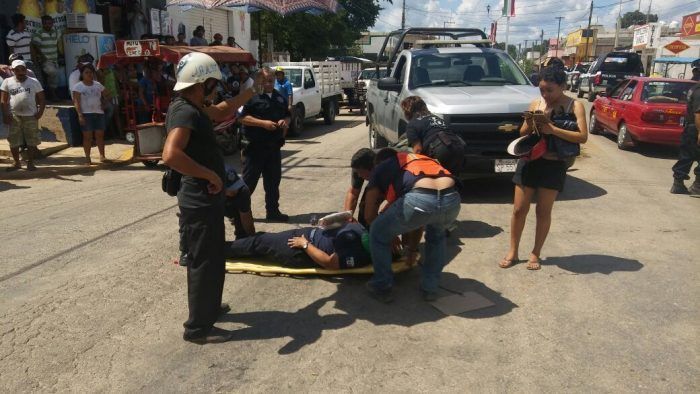 Pierde el control y derrapa agente de seguridad pública