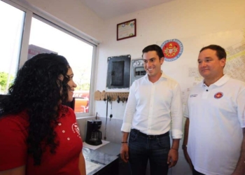 Ratifica el presidente municipal al director del cuerpo de bomberos
