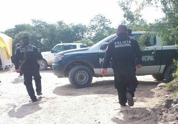 Gobierno de Laura Fernández echa a la calle a policías corruptos