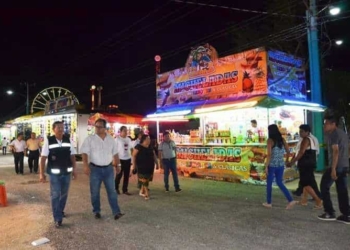Amonesta Cofepris a puestos de la Expofer