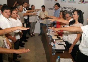 Instala Laura Fernández el comité municipal de salud de Puerto Morelos