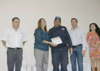 Entrega el ISSSTE préstamos económicos a 369 trabajadores del gobierno del estado, por un monto superior a los 23 MDP