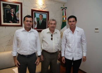 Remberto Estrada acuerda con Aguakán  optimizar servicio en beneficio de los usuarios