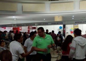 Desplazan a empresas locales en 1ª Feria del Empleo