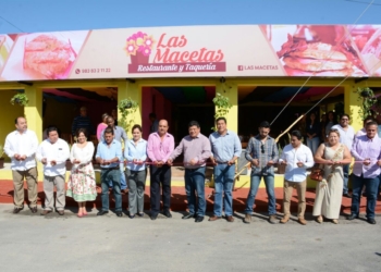 Inauguran Restaurante y Taqueria «Las Macetas»