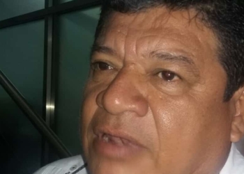 Analiza Luis Torres posibilidad de pedir «préstamo chiquito»