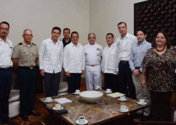 Impulsa Carlos Joaquín gran alianza para la defensa del entorno