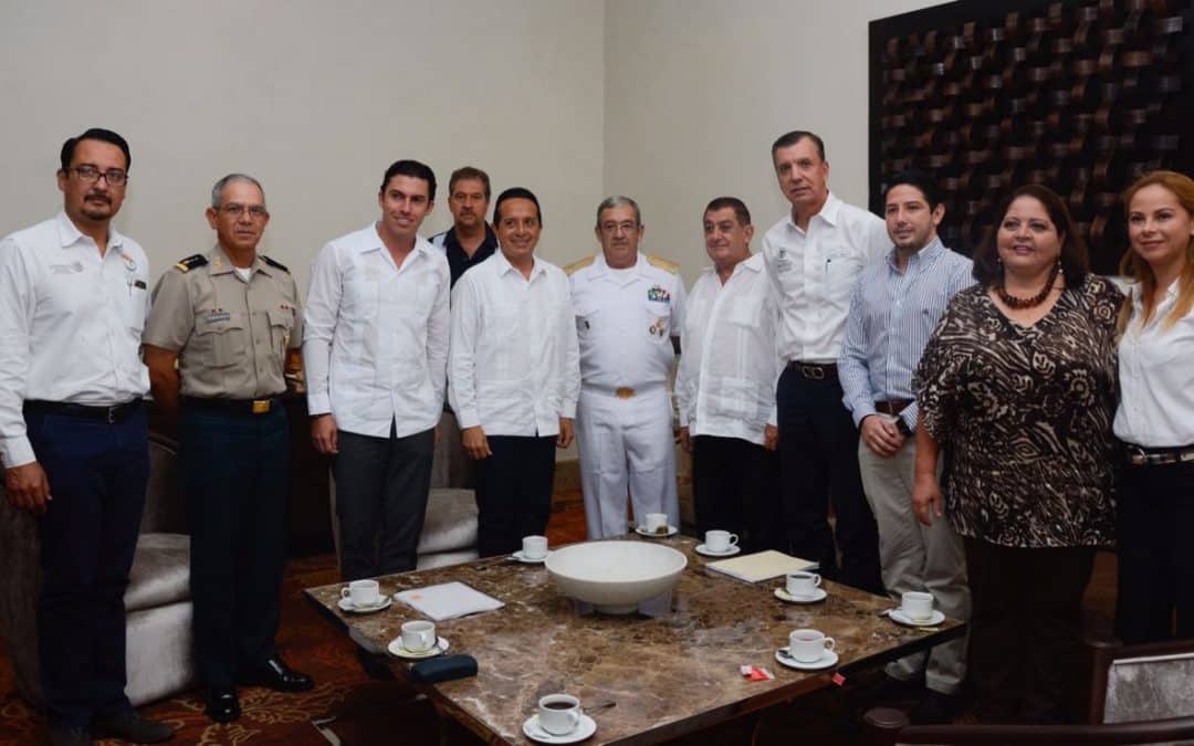 Impulsa Carlos Joaquín gran alianza para la defensa del entorno