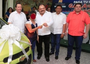 Contraloría municipal prepara regalo de navidad para ex funcionarios