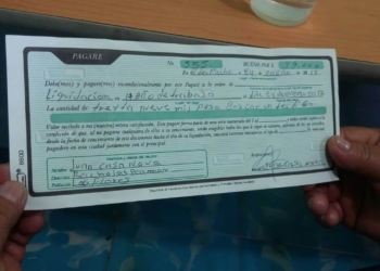 Agremiados buscan sacudirse a líderes sindicales enquistados en el poder