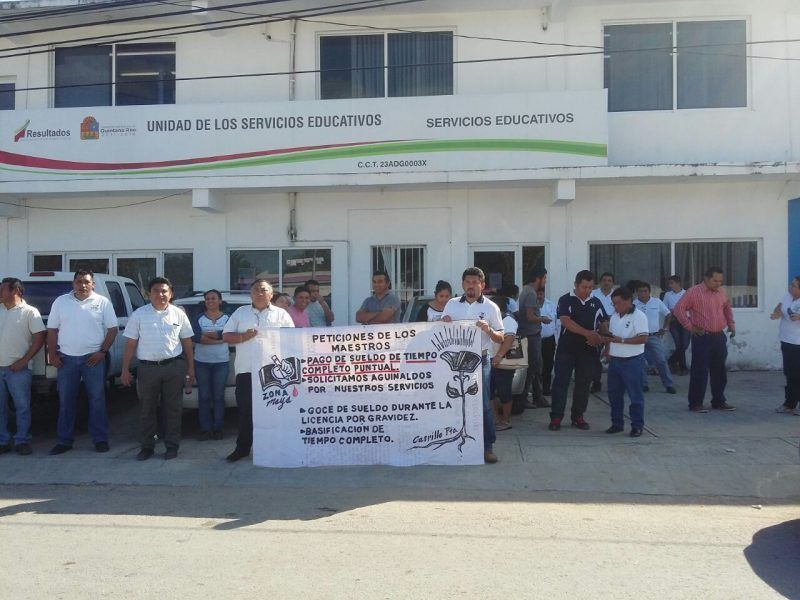 Estudiantes hacen colecta para pagar cirugía de su compañero