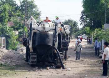 Supervisa Laura Fernández obras de mejoramiento de calles en la fe y tierra nueva
