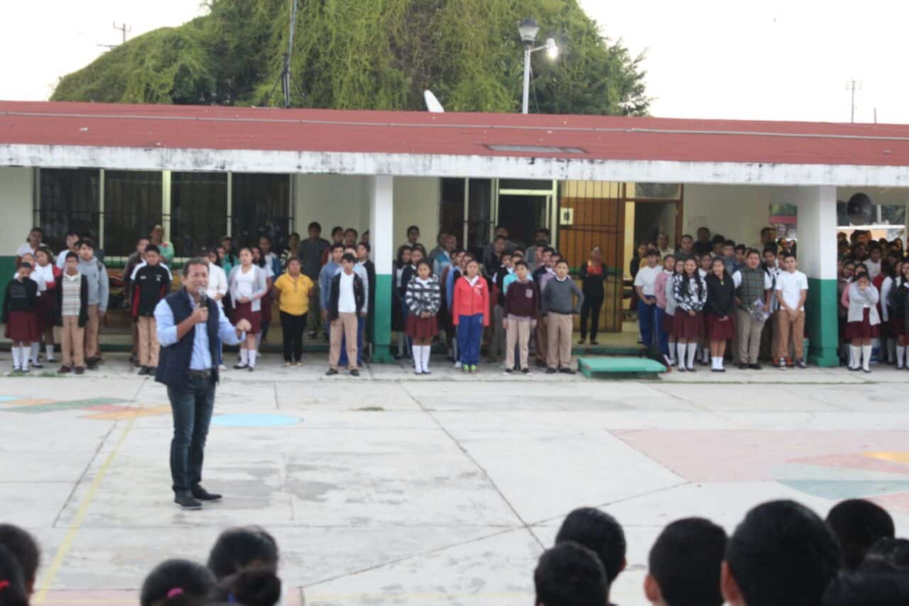 Espacios educativos para un óptimo desarrollo de los estudiantes bacalarenses